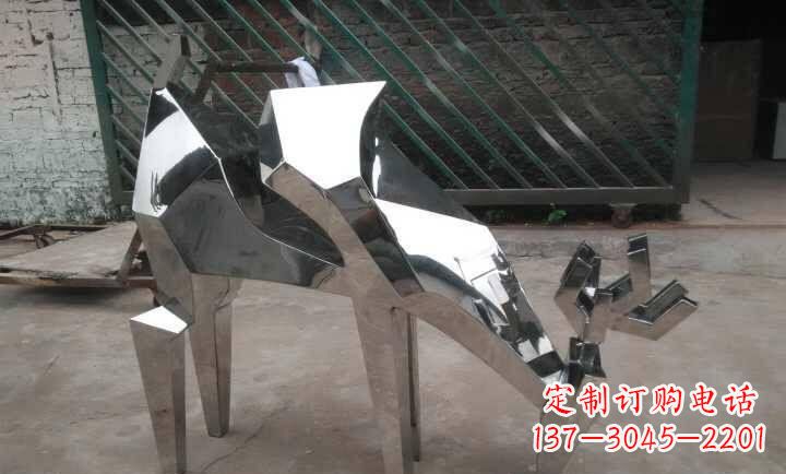 成都不锈钢小羊雕塑艺术的精髓