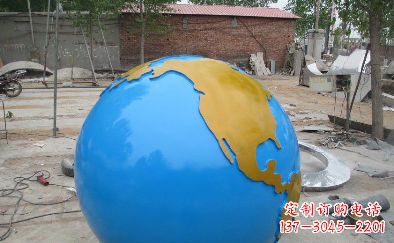 成都不锈钢校园地球雕塑象征着全球友好
