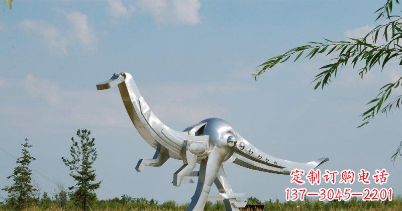 成都不锈钢鸭嘴龙雕塑传递自然之美