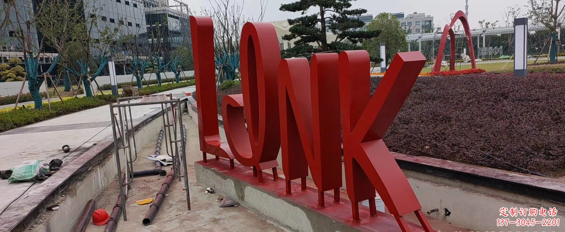 成都不锈钢字母景观雕塑把美丽带入城市