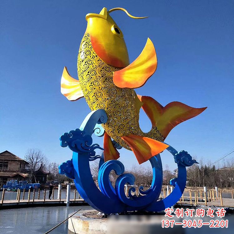 成都彩绘不锈钢鱼跃雕塑-大型水景喷泉动物雕塑