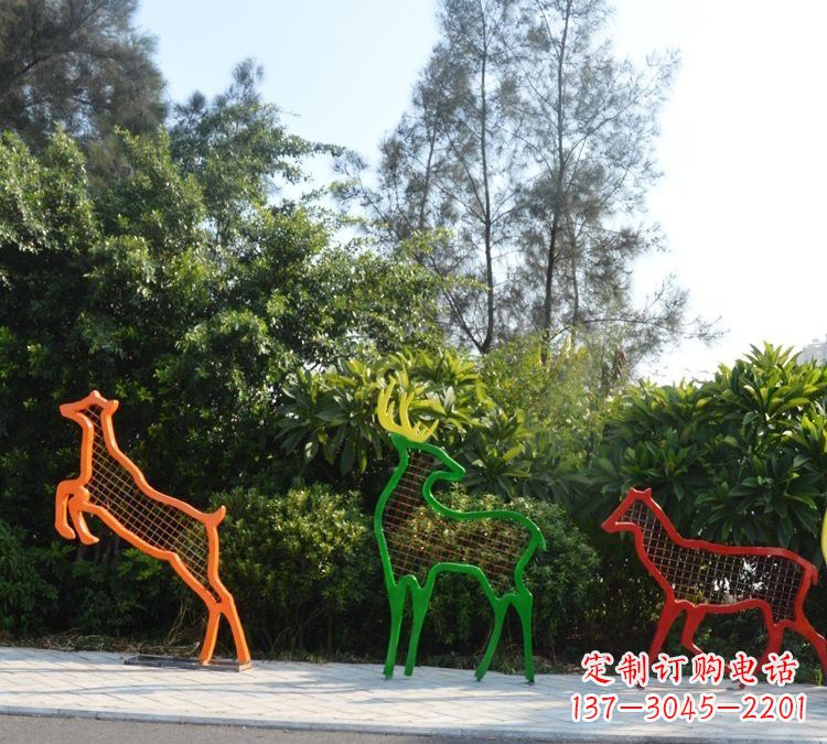 成都精美的彩色不锈钢梅花鹿雕塑