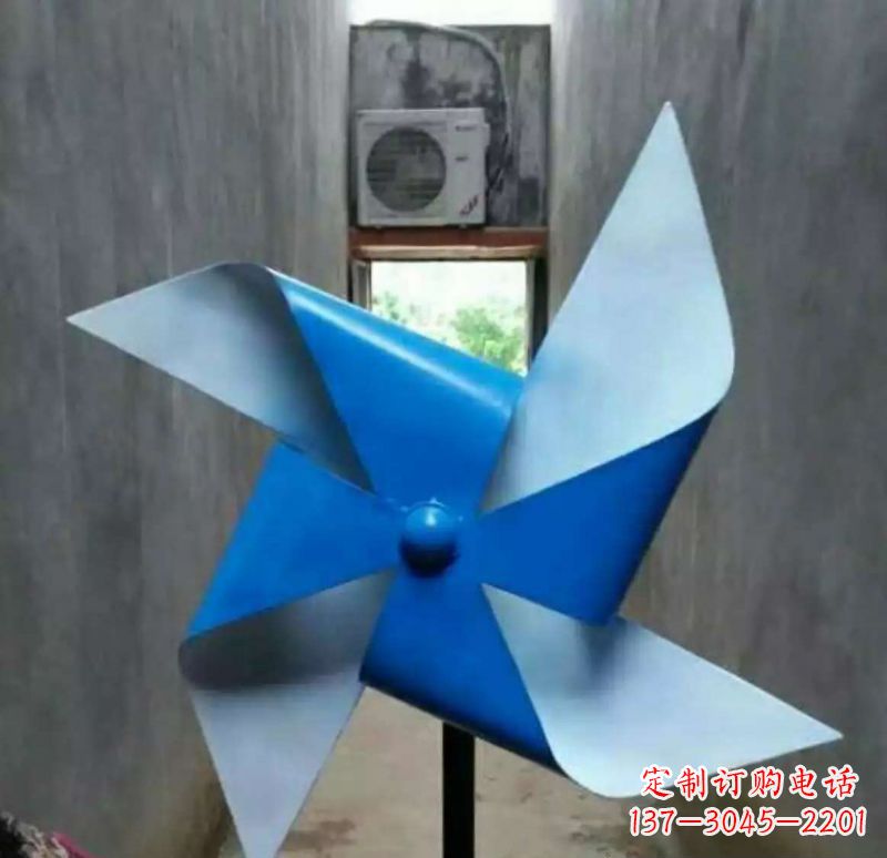 成都色彩斑斓的不锈钢风车雕塑