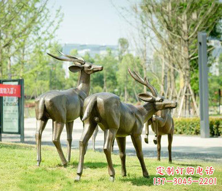 成都藏羚羊公园羚羊铜雕