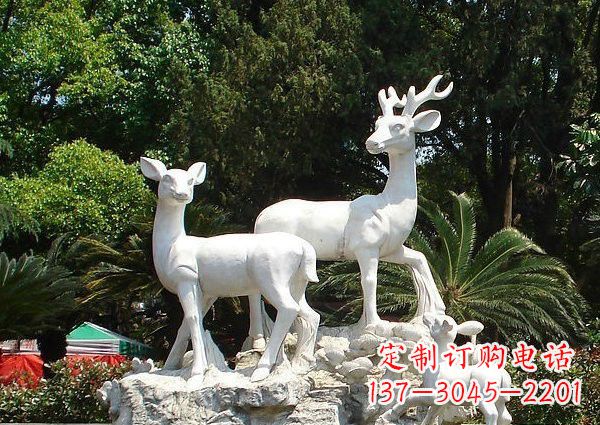 成都雕塑艺术——大理石公园小鹿石雕
