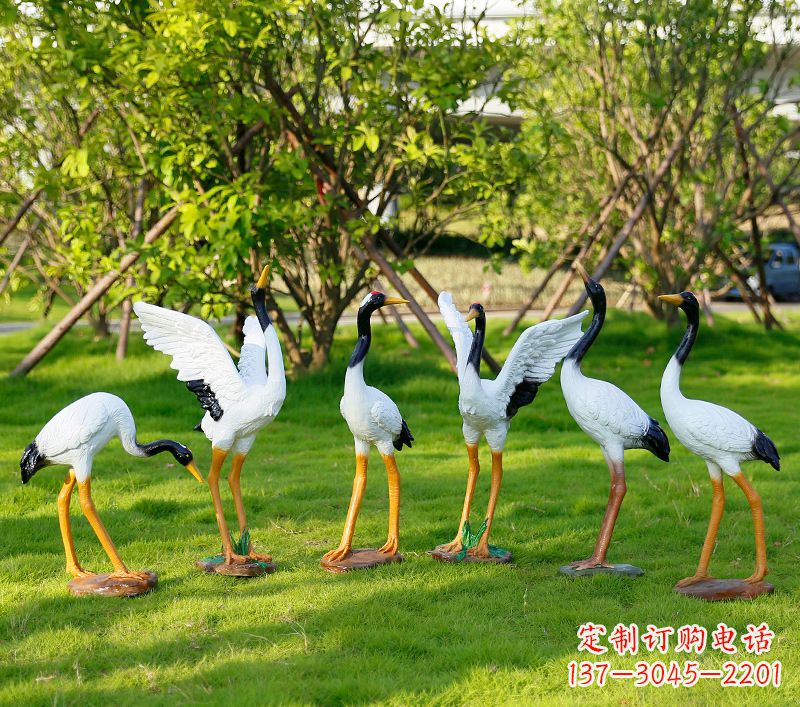 成都丹顶鹤抽象雕塑