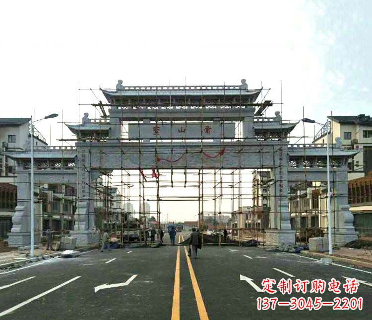 成都道路三门石牌坊石雕