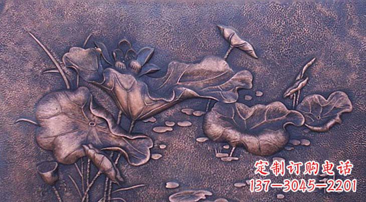 成都锻铜荷花雕塑