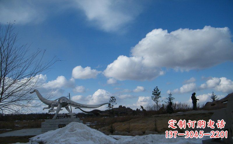 成都超大不锈钢动物恐龙雕塑