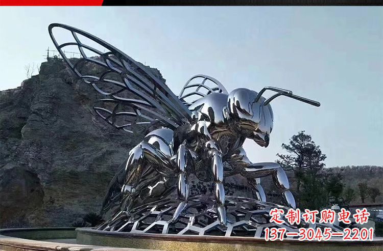 成都优雅活泼的不锈钢大型蚂蚁雕塑