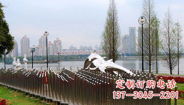 成都动物主题不锈钢海豚雕塑