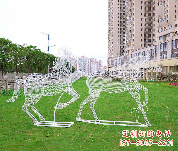 成都不锈钢马雕塑