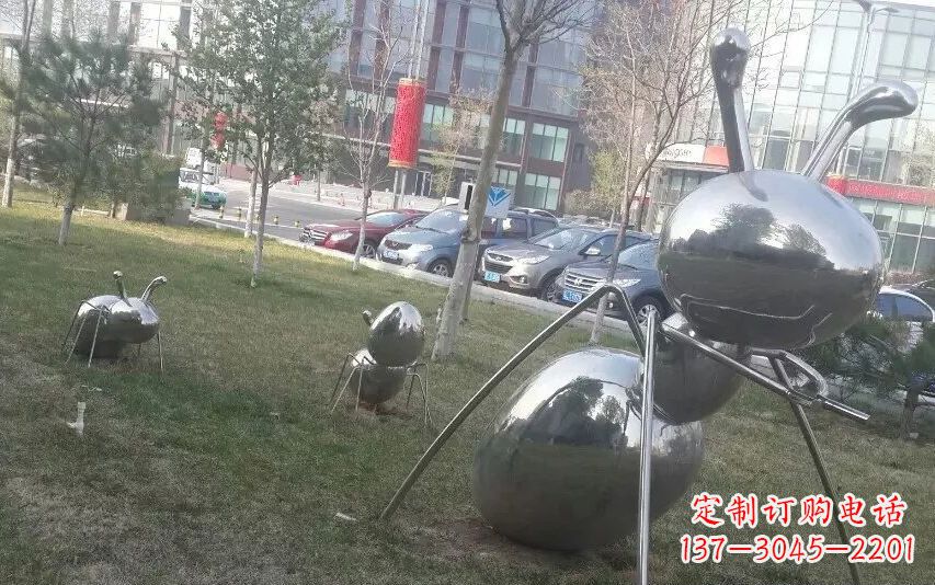 成都中领雕塑—不锈钢蚂蚁雕塑