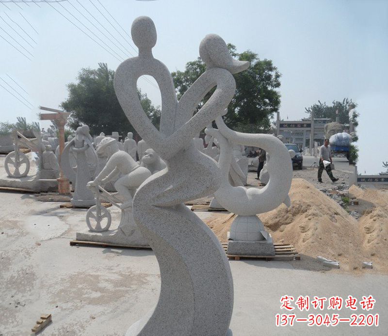 成都中领雕塑,为您提供特别的情侣石雕