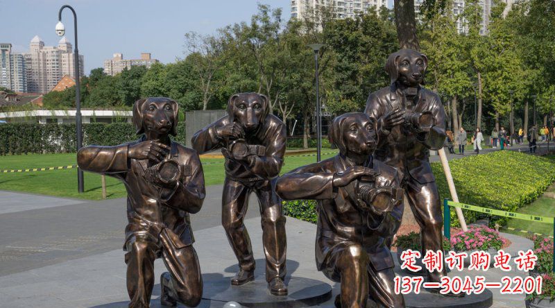 成都公园装饰雕塑——可爱活泼的狗雕塑