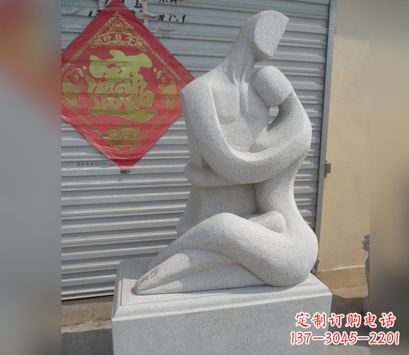 成都公园情侣人物小品石雕