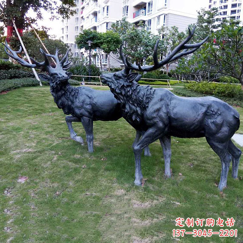 成都公园铜雕公鹿草坪动物雕塑