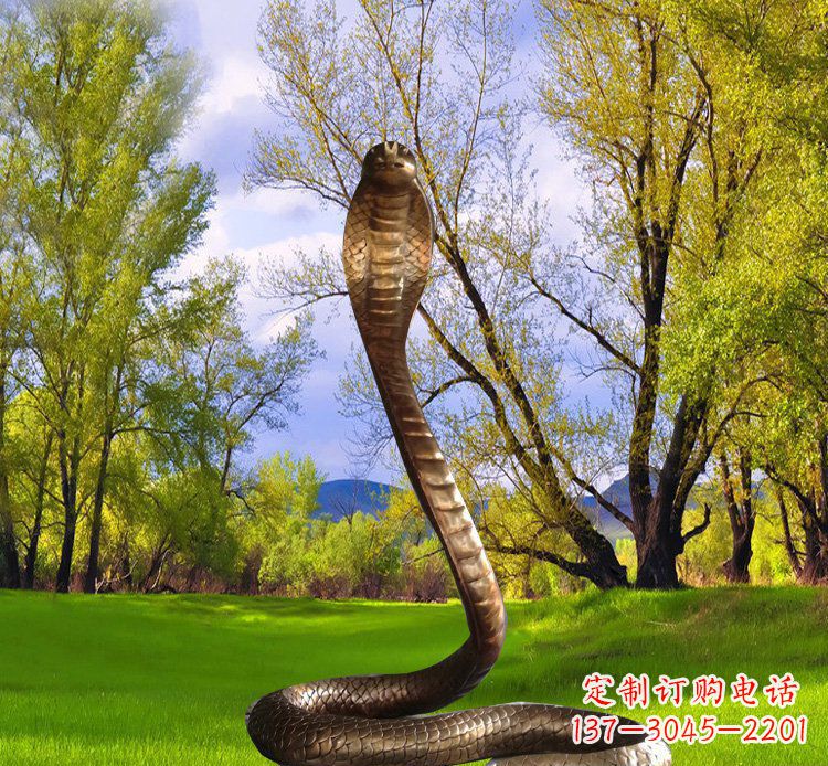 成都铜质眼镜蛇动物雕塑