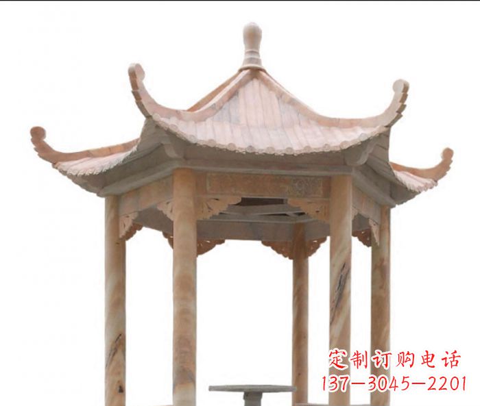 成都美丽而优雅的公园晚霞红六角石凉亭雕塑