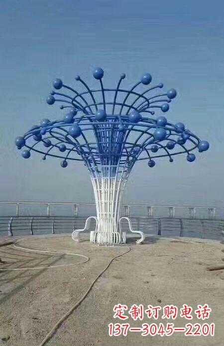成都广场不锈钢抽象鲸鱼喷水雕塑