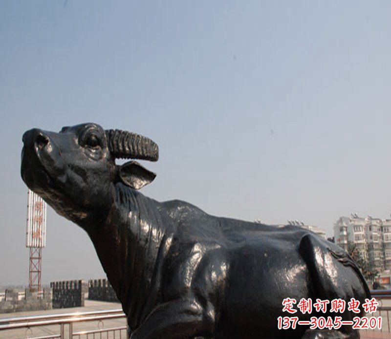 成都广场卧着的铜牛动物铜雕