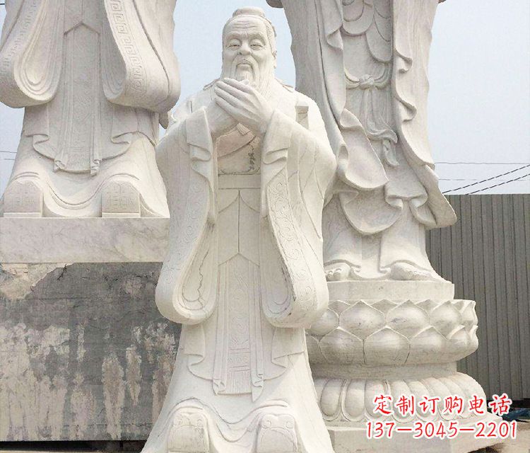成都孔子三雕像