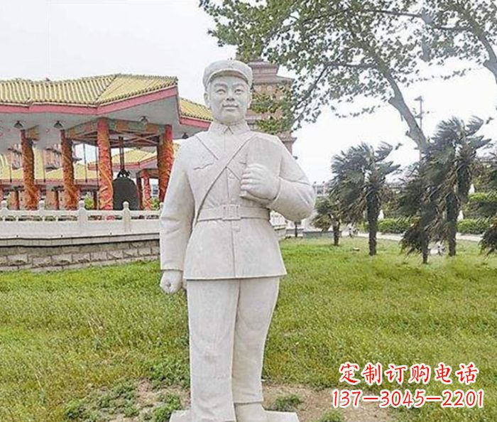 成都雷锋石雕——传承奉献精神