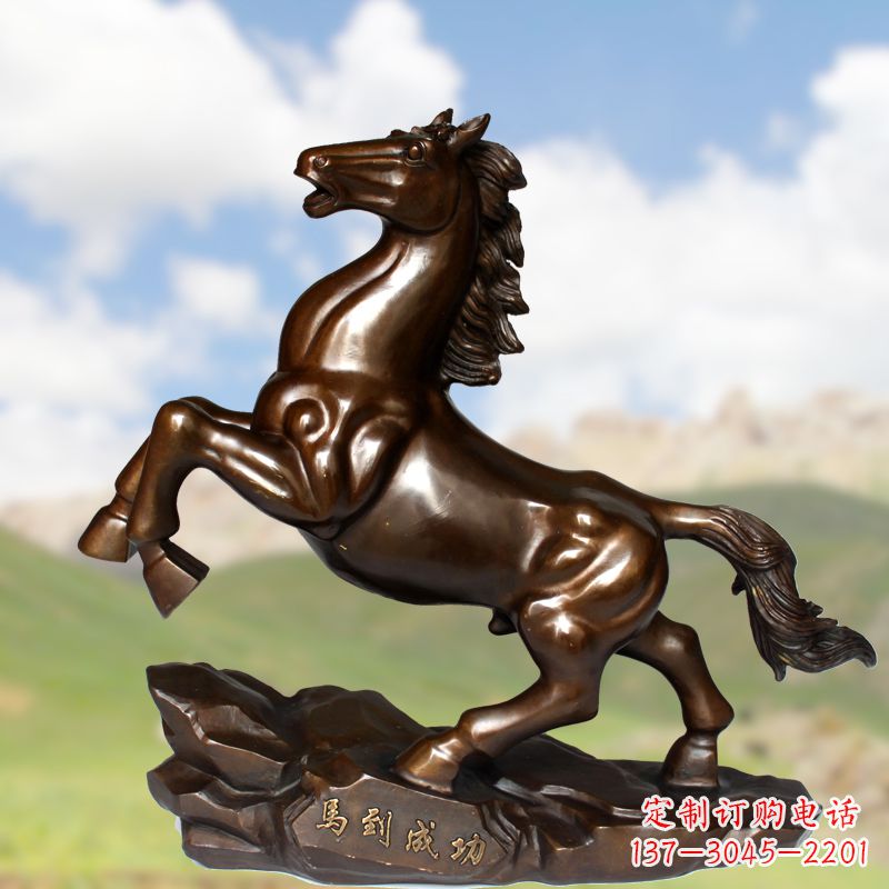 成都马到成功雕塑