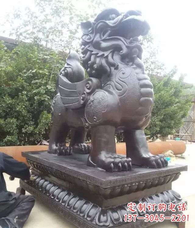 成都企业门口貔貅铜雕