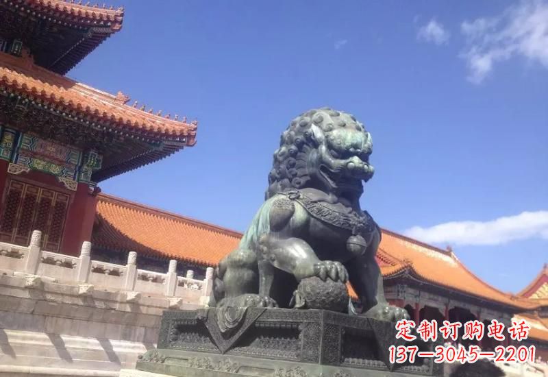 成都精致青铜狮子雕塑,表达荣耀之美