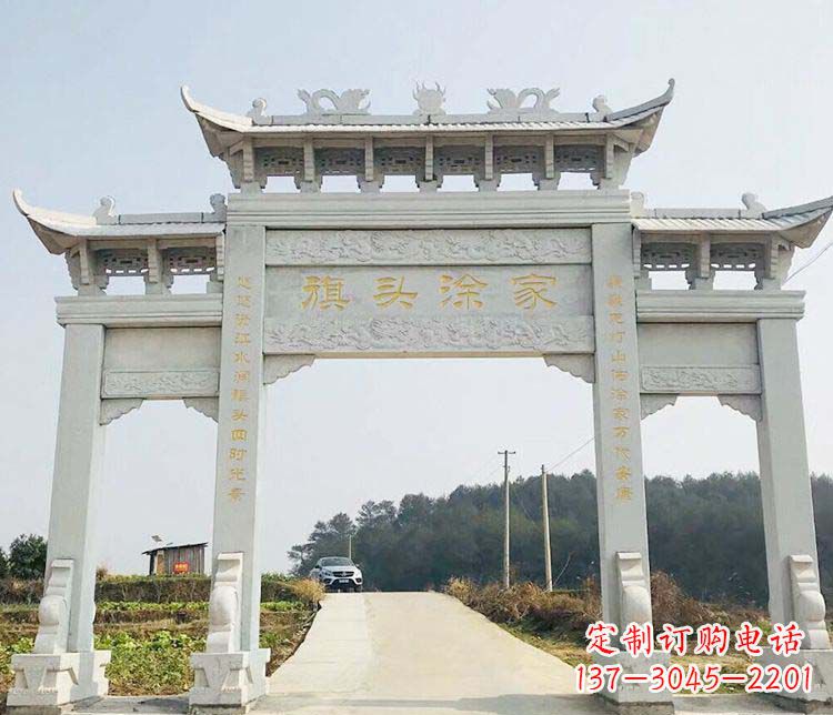 成都三门牌坊石雕——精美雕塑,缔造传承