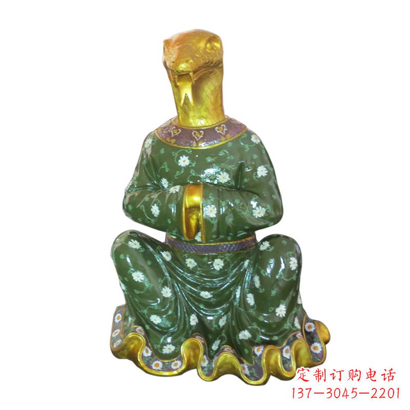 成都独特的彩绘生肖雕塑