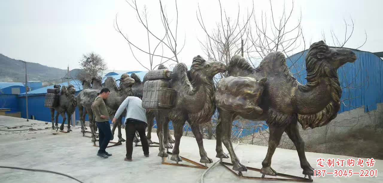 成都丝绸之路骆驼雕塑