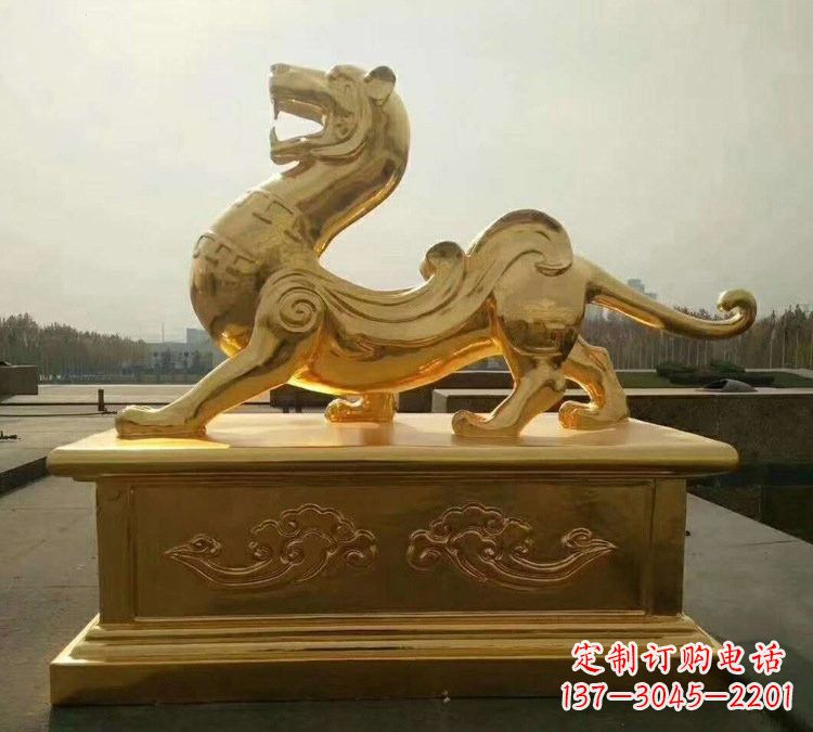 成都贴金古代神兽青龙雕塑