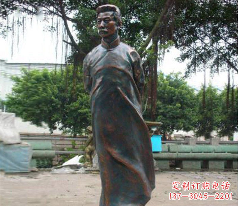 成都铜雕校园鲁迅人物雕像摆件