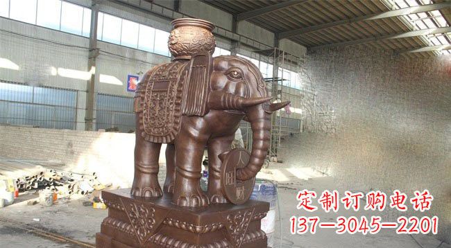 成都驮宝大象铜雕