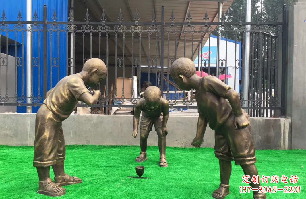 成都玩陀螺儿童铜雕塑
