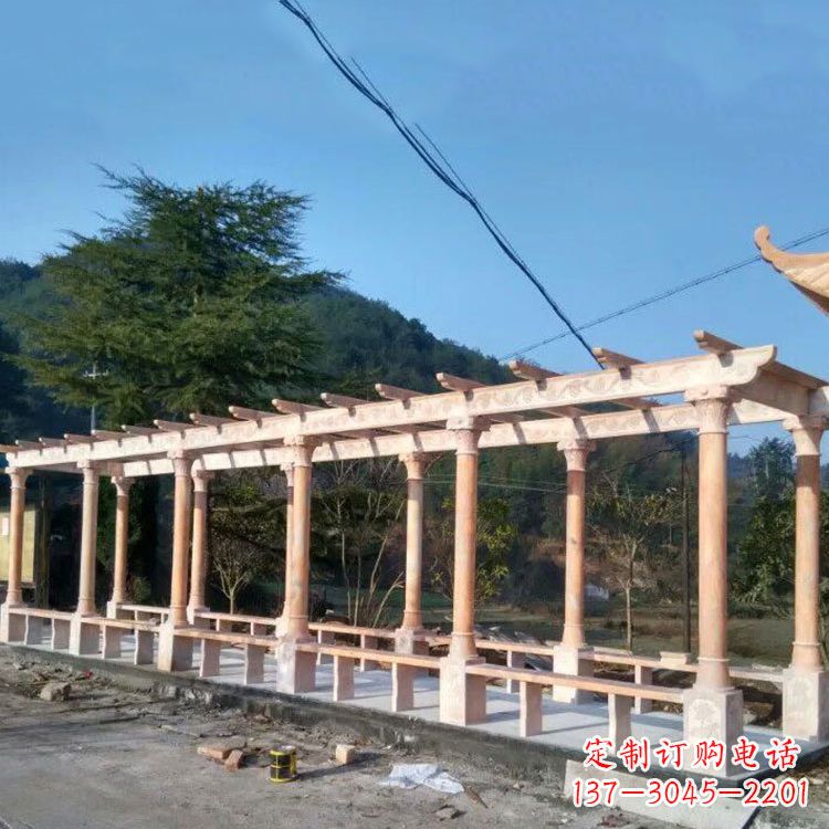 成都晚霞红花架长廊