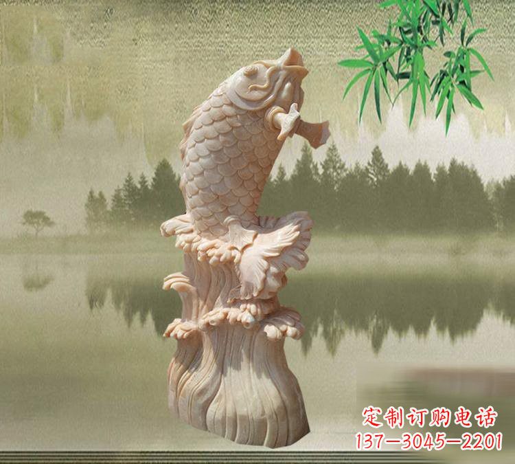 成都晚霞红鲤鱼石雕