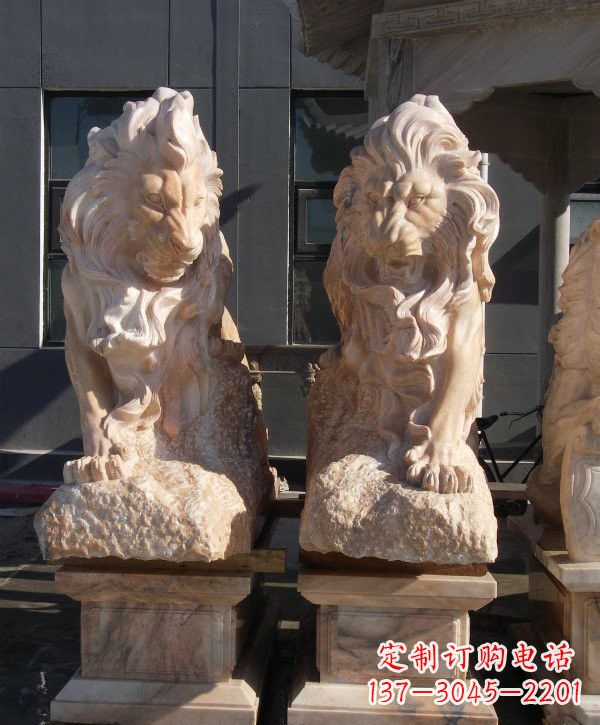 成都晚霞红欧式狮子石雕