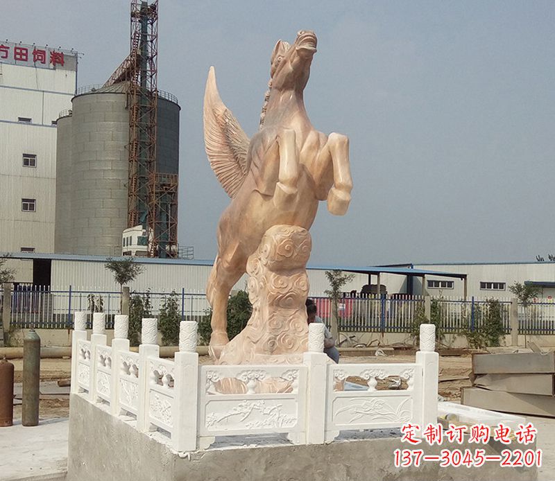 成都晚霞红祥云飞马企业景观石雕