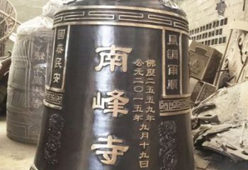 成都定制南峰寺铜钟，打造精致宗教雕塑