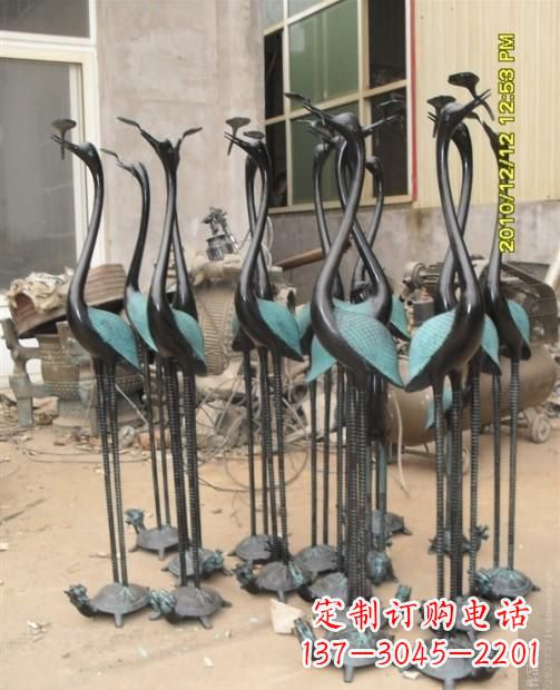 成都仙鹤动物铜雕