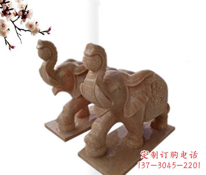 成都象鼻朝天的大象晚霞红招财石雕
