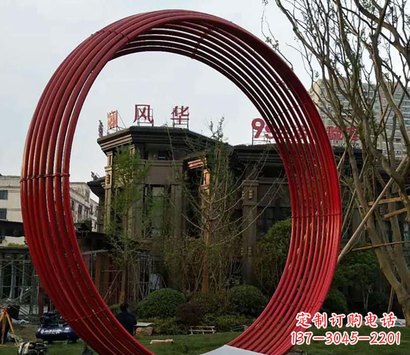 成都小区不锈钢圆环景观雕塑