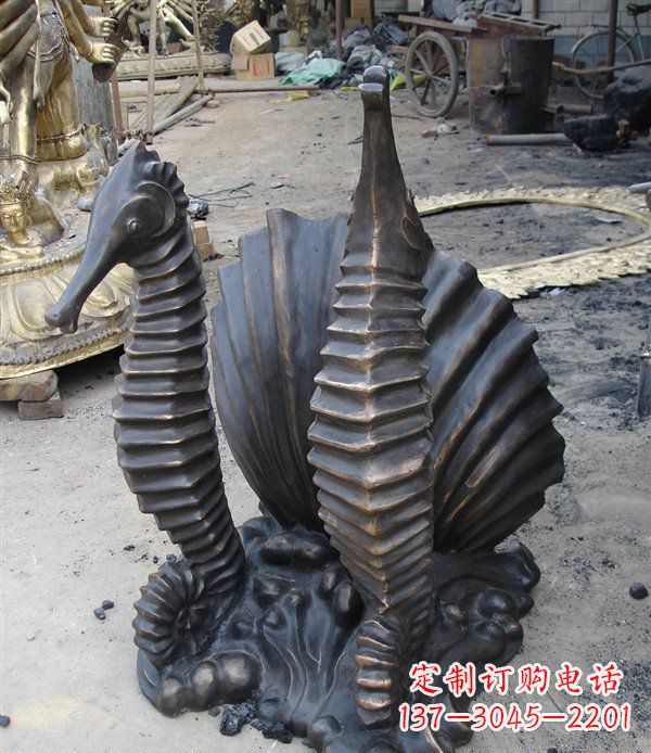 成都小区动物海马铜雕
