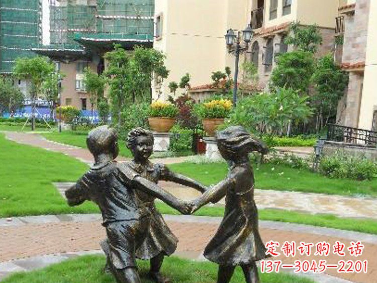 成都小区铜雕儿童玩游戏人物雕塑