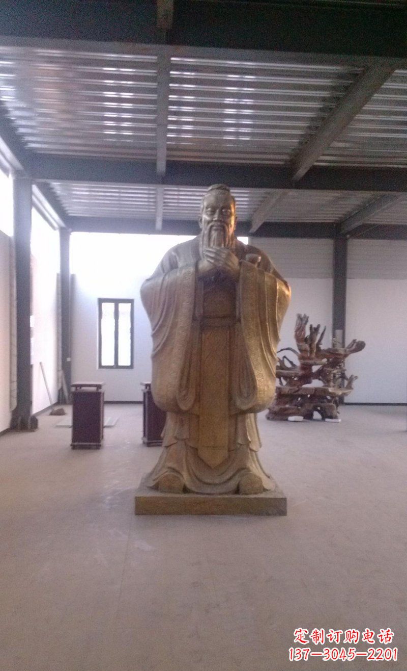 成都校园仿铜老子玻璃钢名人雕塑