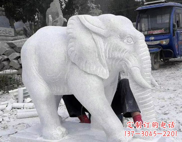 成都写实大象石雕