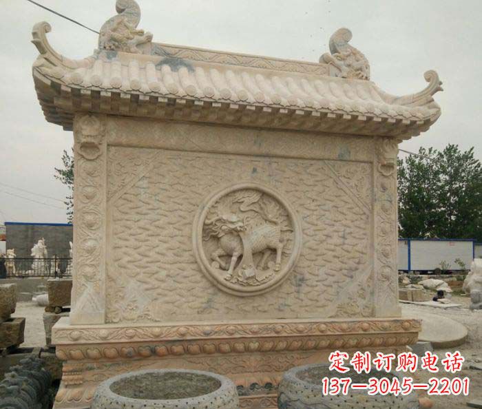 成都园林景观晚霞红石雕影壁